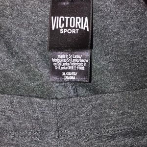 Victoria’s Secret sport leggings
